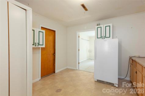 138 Stillwagon Lane Cedar Mountain NC 28718