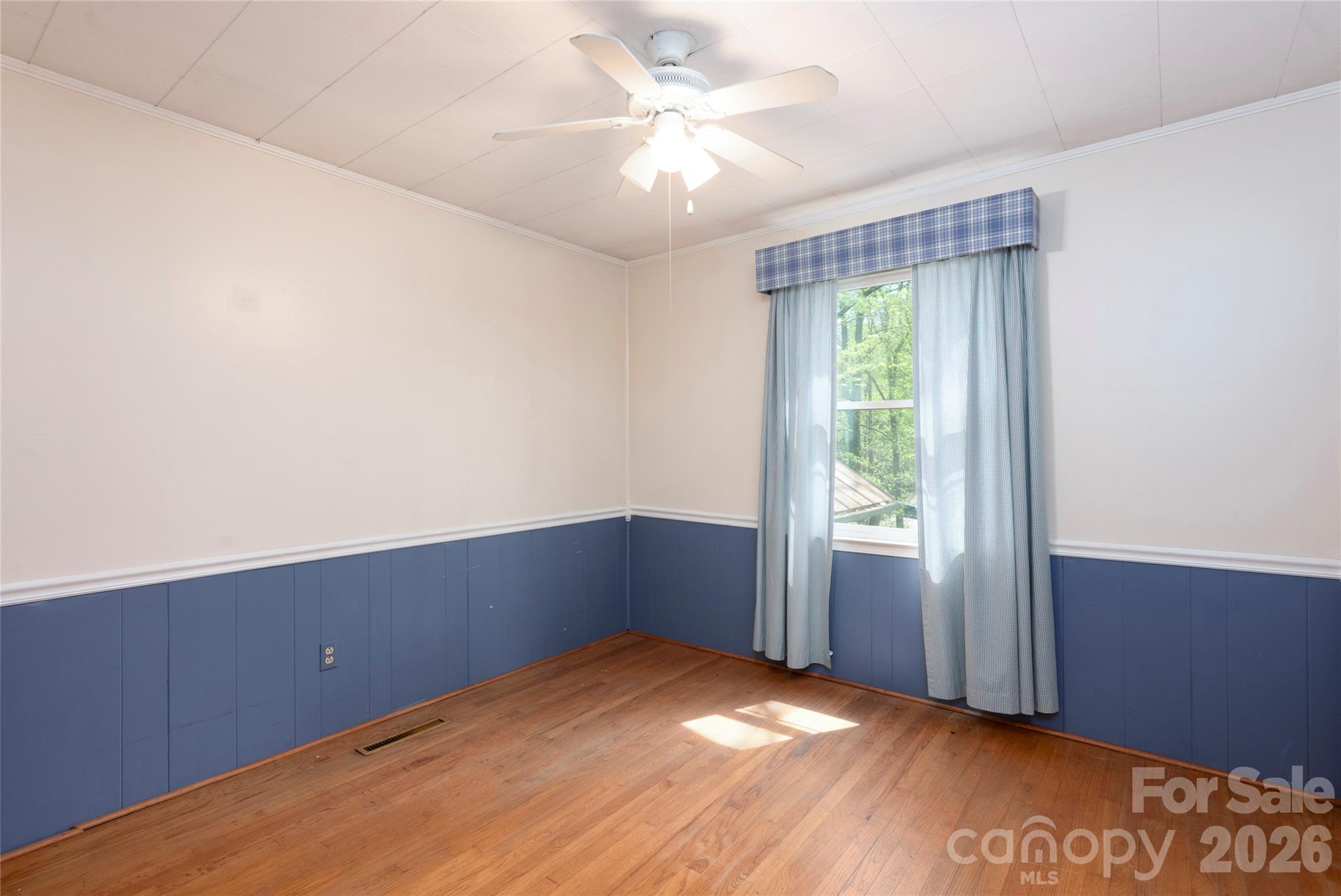 138 Stillwagon Lane Cedar Mountain NC 28718