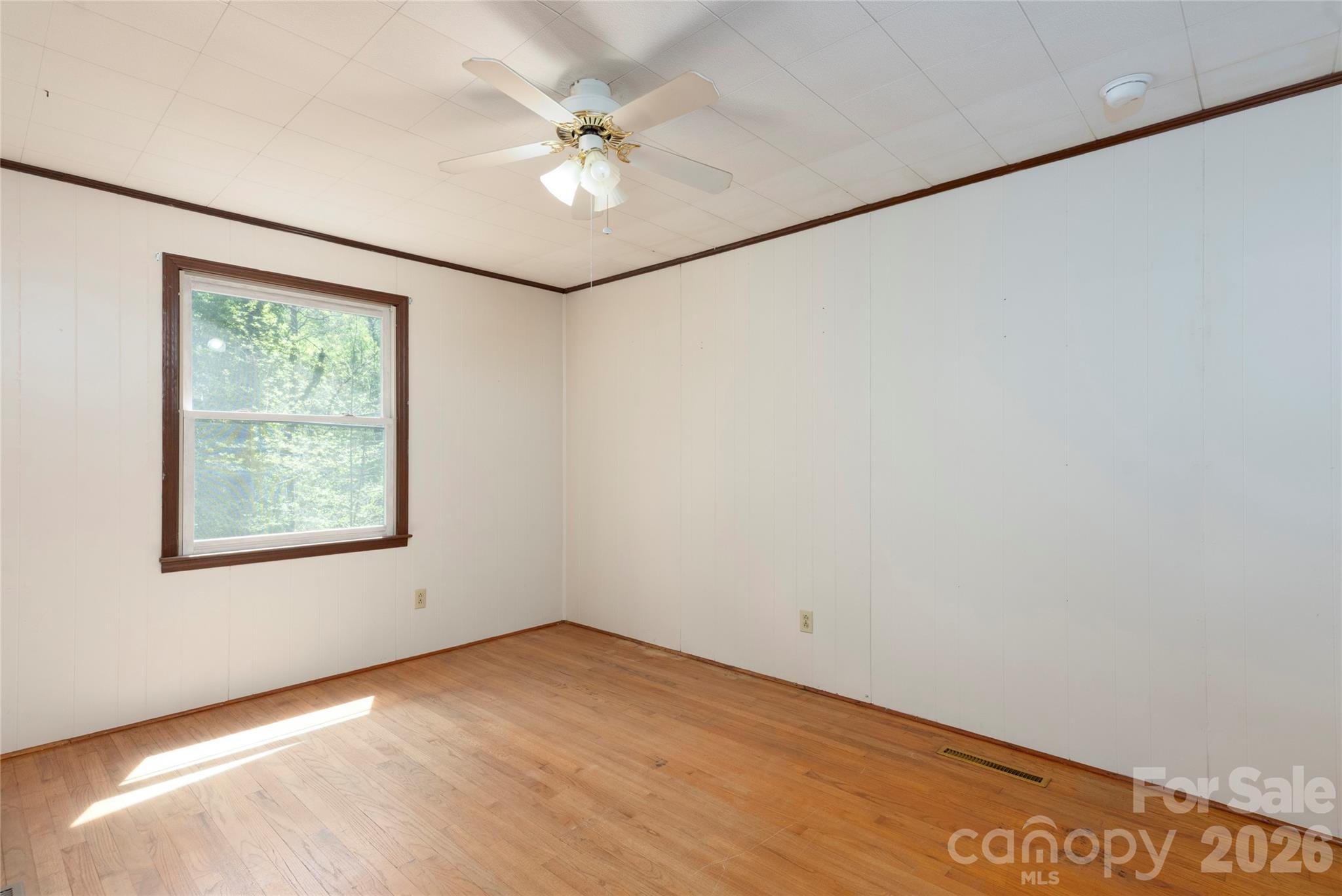 138 Stillwagon Lane Cedar Mountain NC 28718