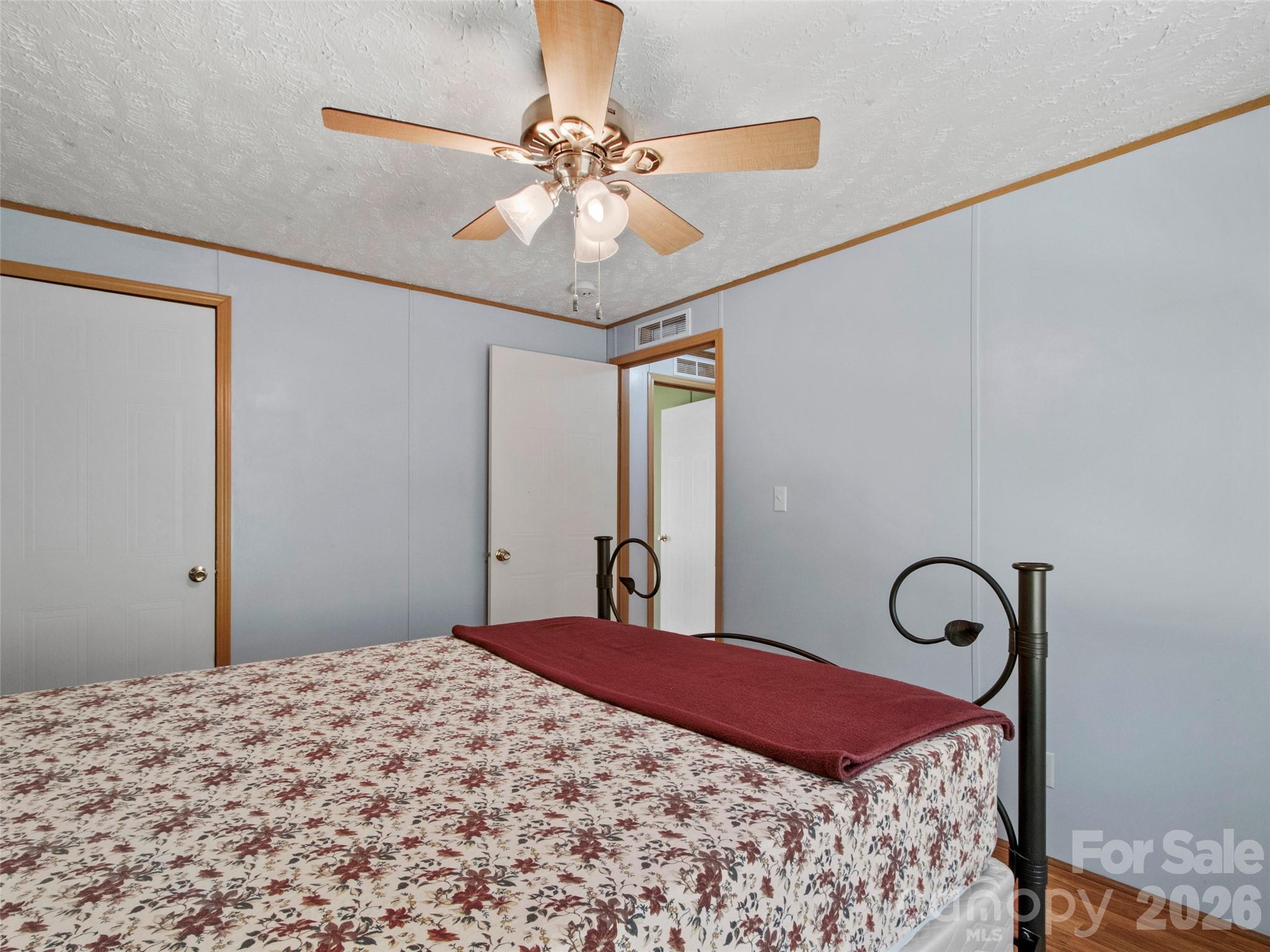 155 Thunderstruck Ridge Burnsville NC 28714