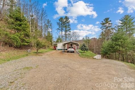 155 Thunderstruck Ridge Burnsville NC 28714