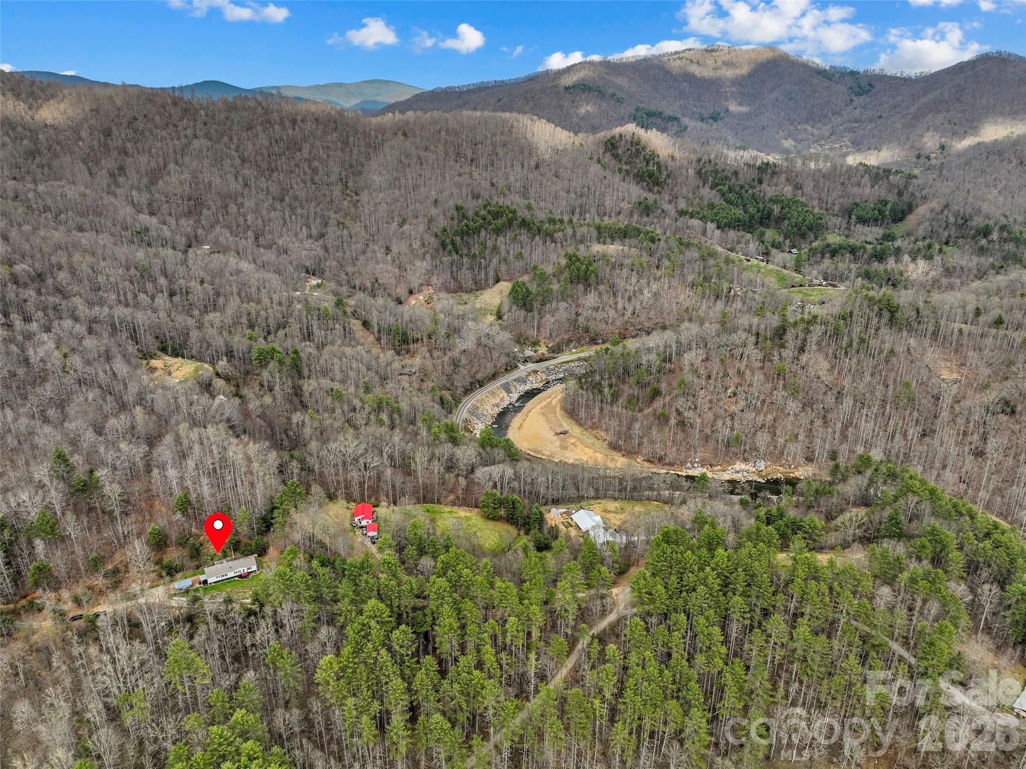 155 Thunderstruck Ridge Burnsville NC 28714