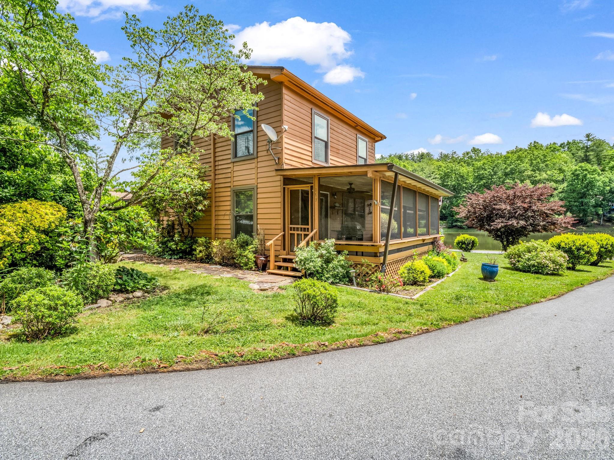 117 Willow Way Hendersonville NC 28739