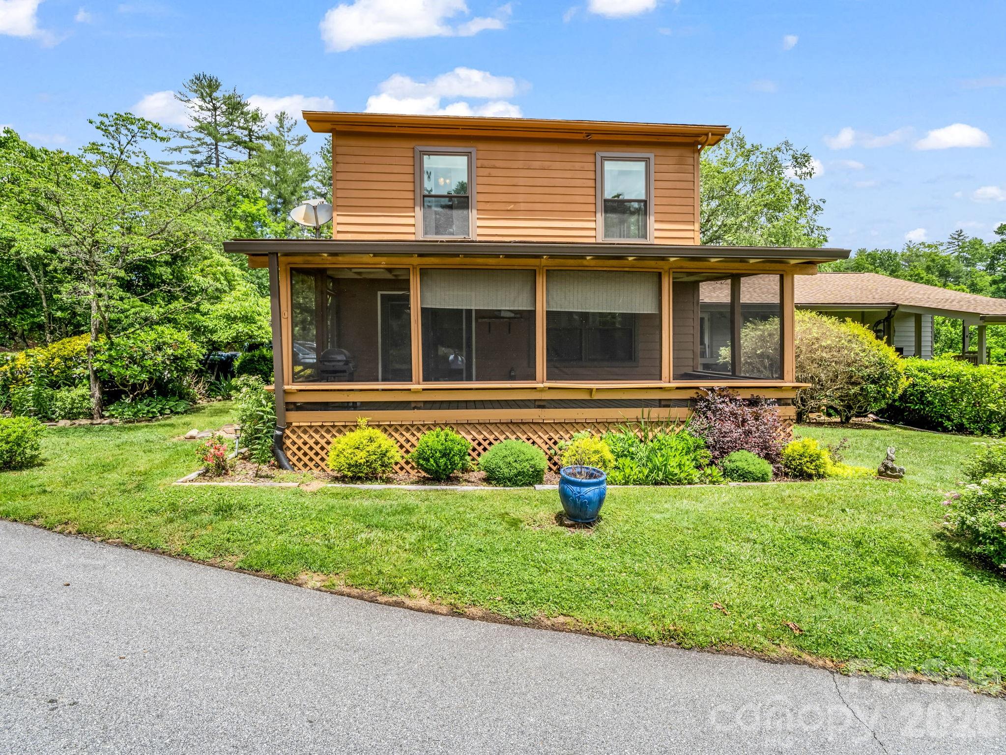 117 Willow Way Hendersonville NC 28739