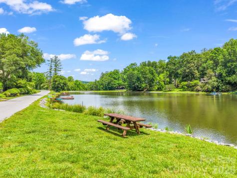117 Willow Way Hendersonville NC 28739