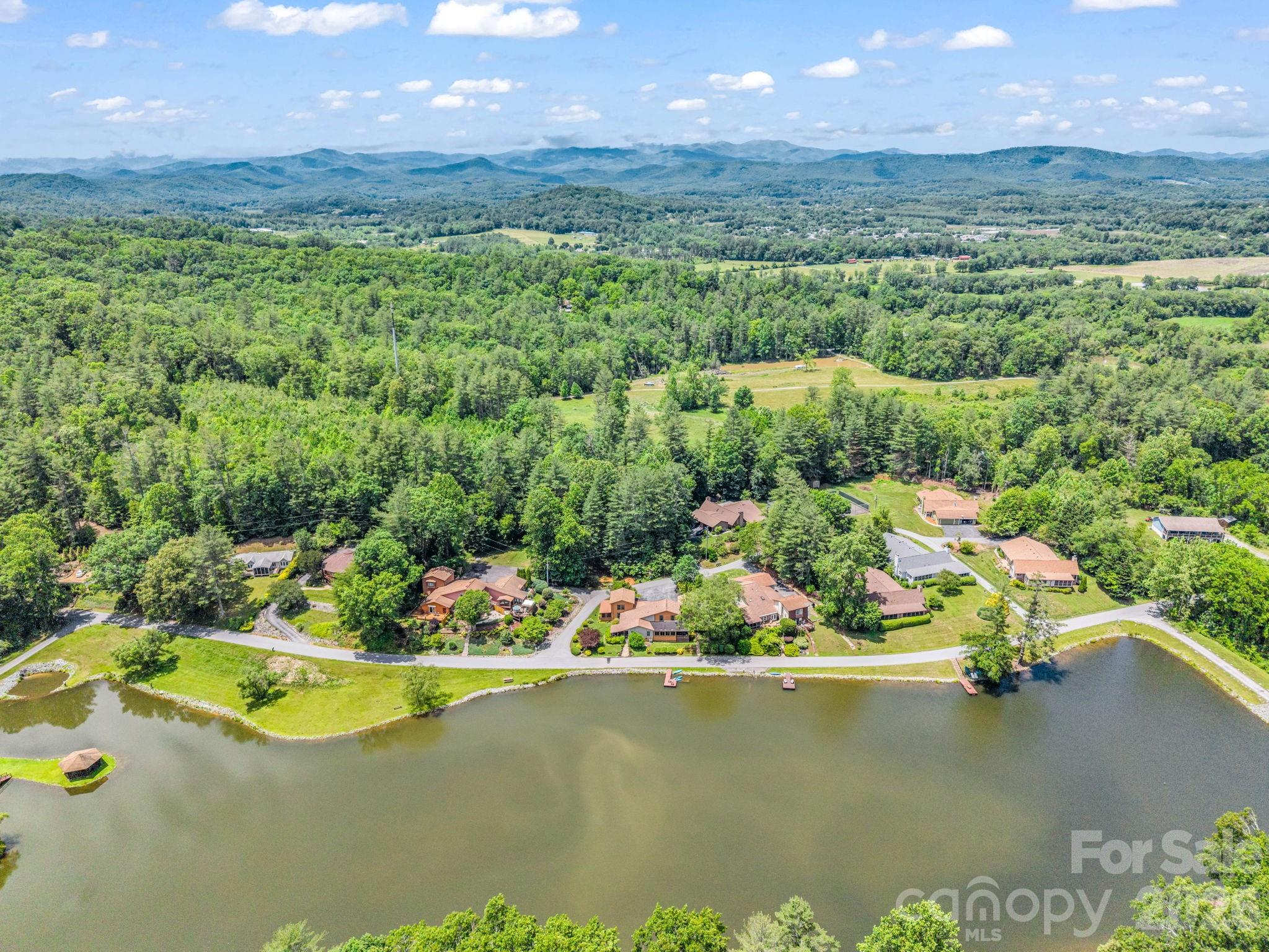 117 Willow Way Hendersonville NC 28739