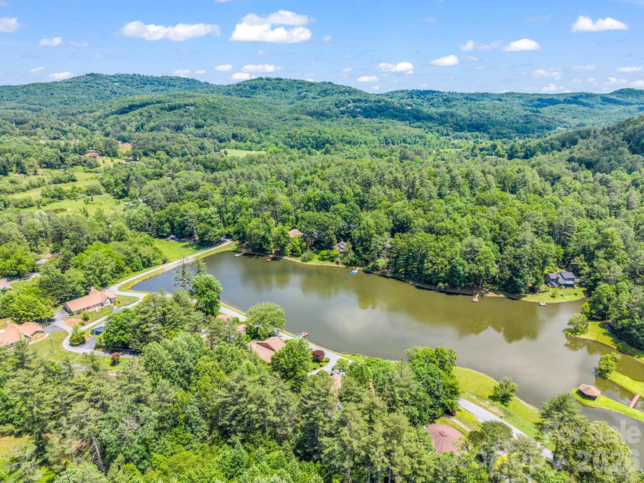 117 Willow Way Hendersonville NC 28739