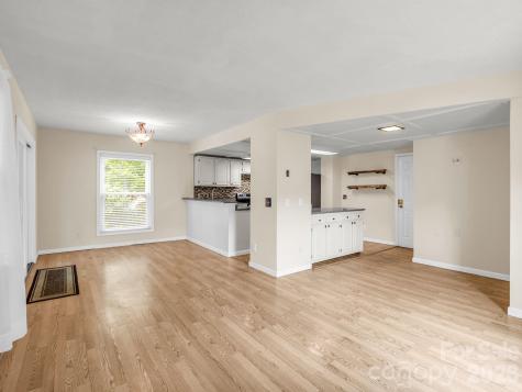 117 Willow Way Hendersonville NC 28739