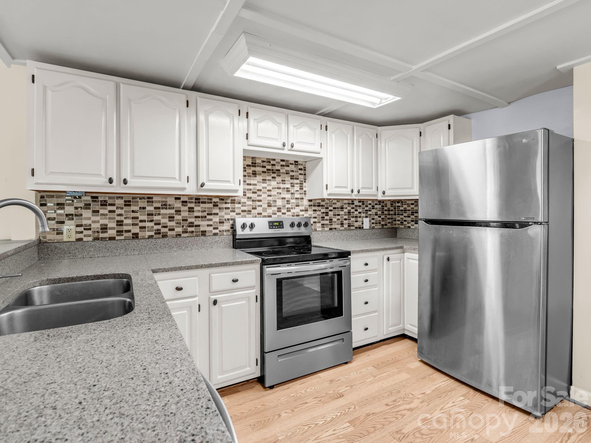 117 Willow Way Hendersonville NC 28739