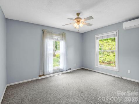 117 Willow Way Hendersonville NC 28739