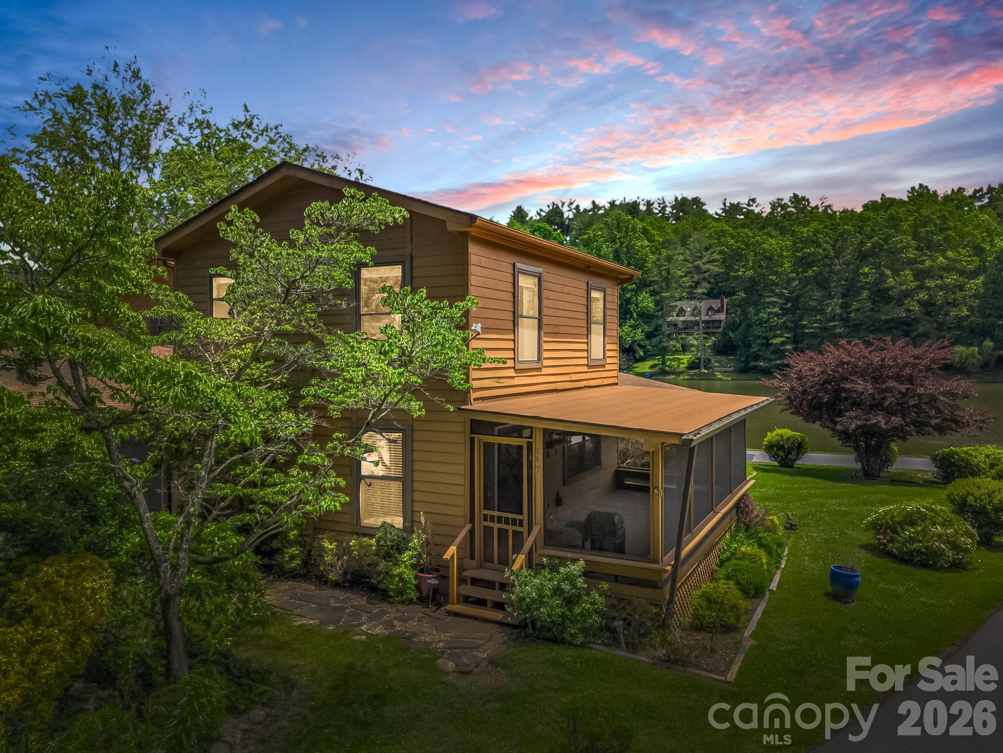 117 Willow Way Hendersonville NC 28739