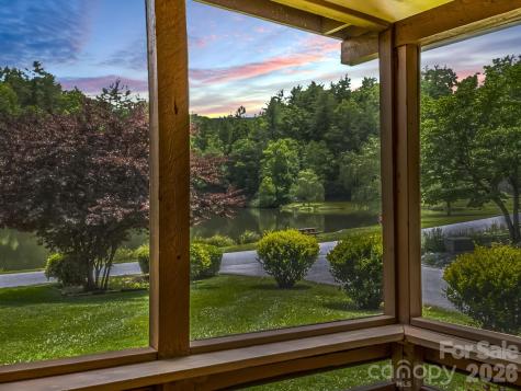 117 Willow Way Hendersonville NC 28739