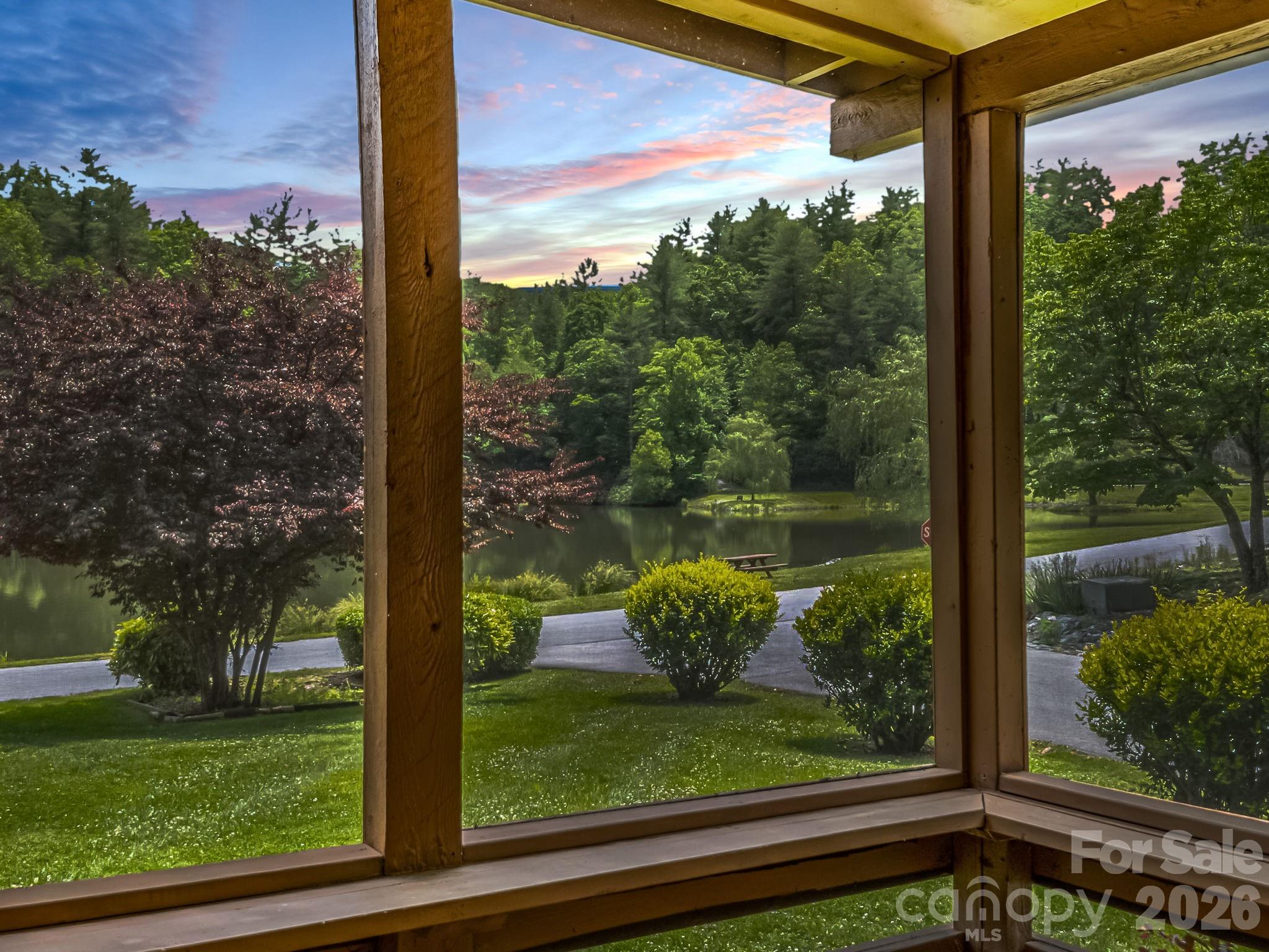 117 Willow Way Hendersonville NC 28739