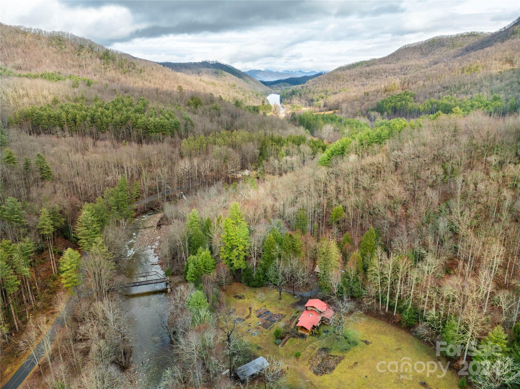 88 Steel Bridge Road Canton NC 28716