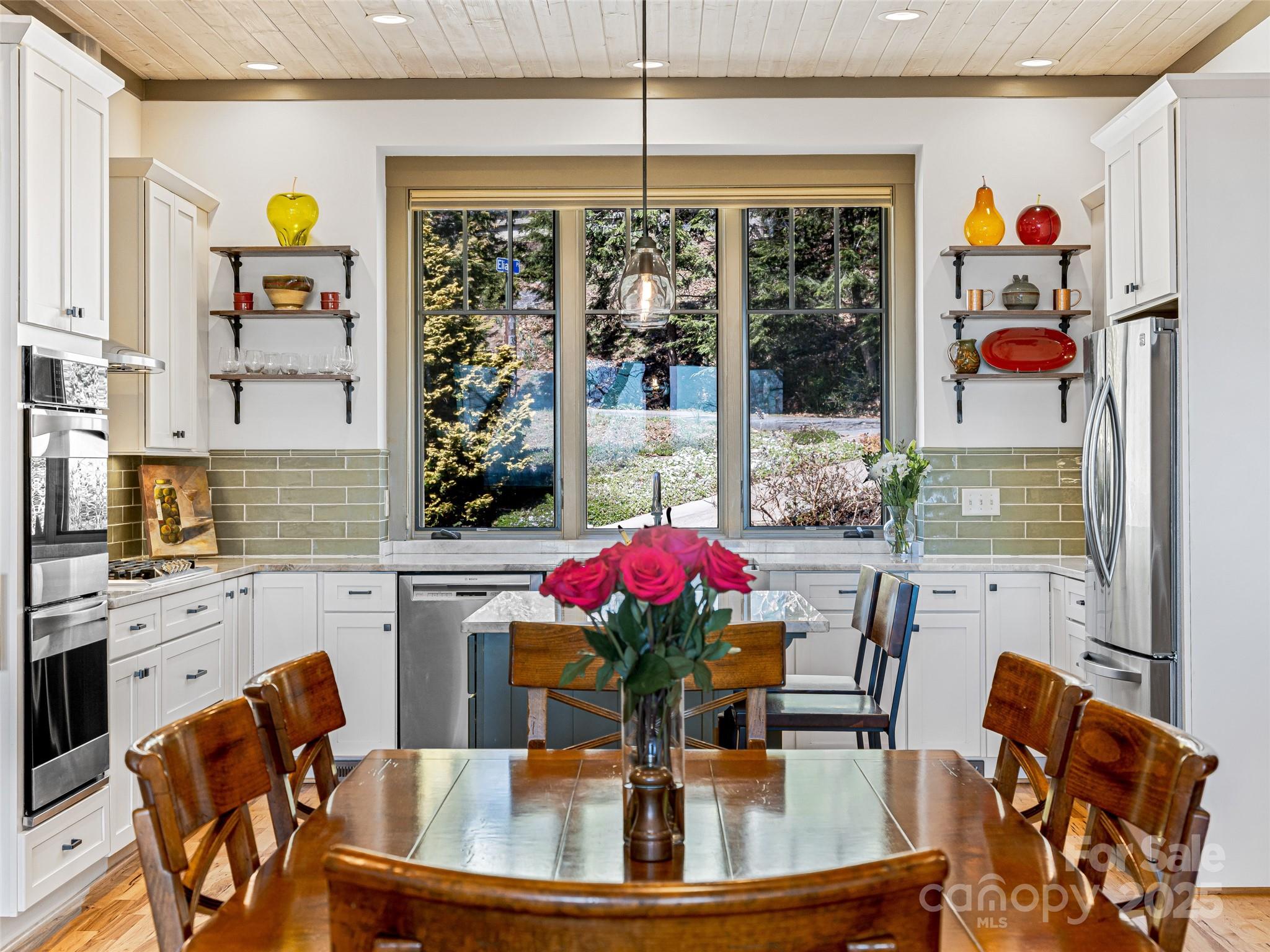 24 Bridle Path Road Asheville NC 28804