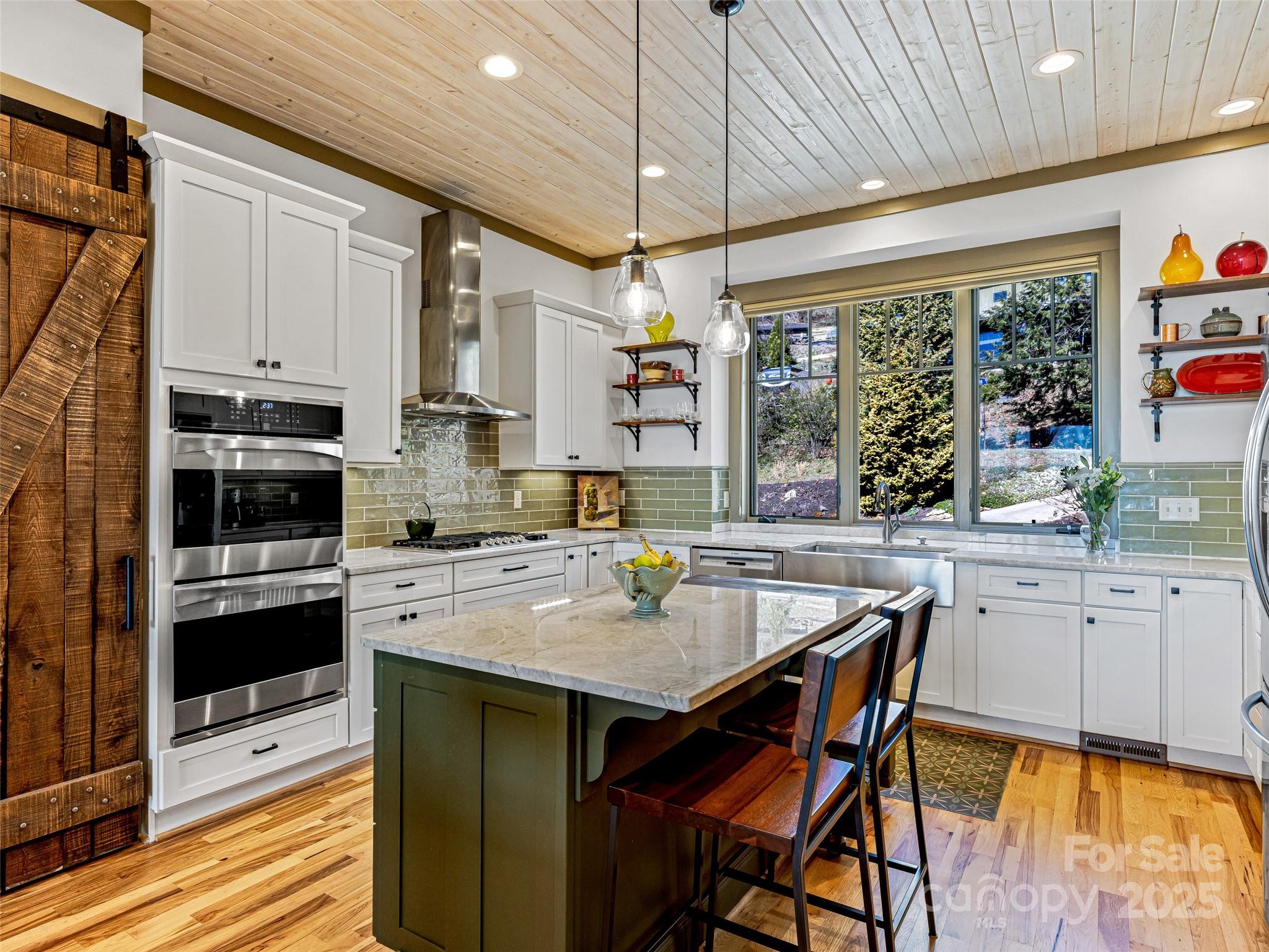 24 Bridle Path Road Asheville NC 28804