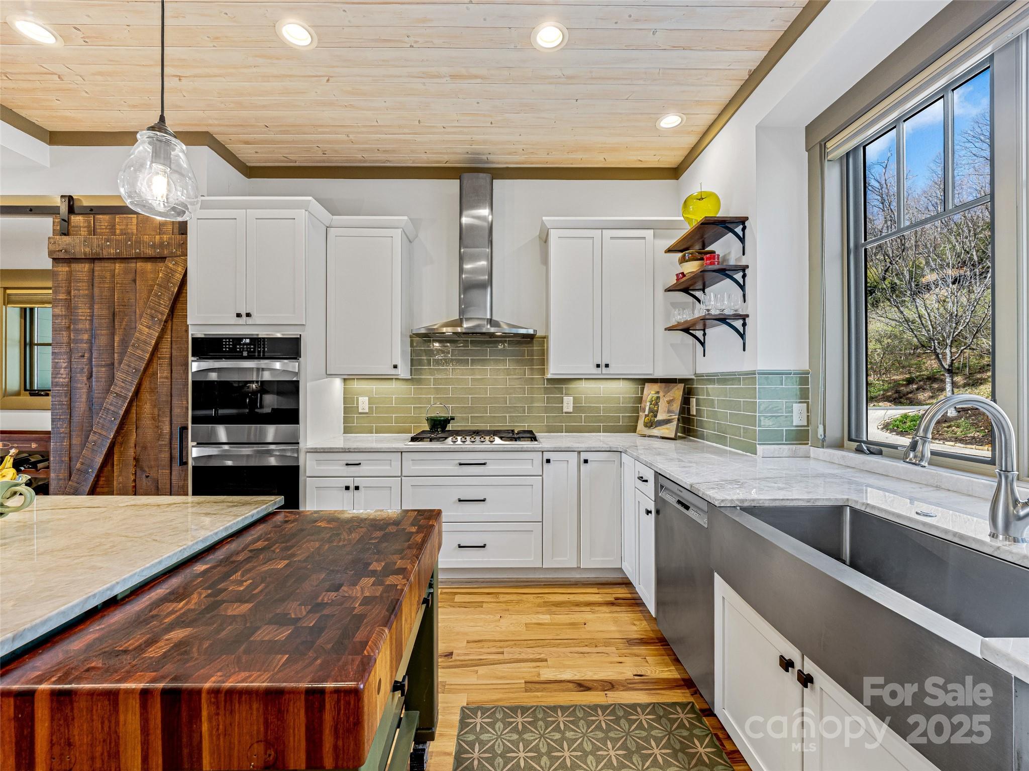 24 Bridle Path Road Asheville NC 28804