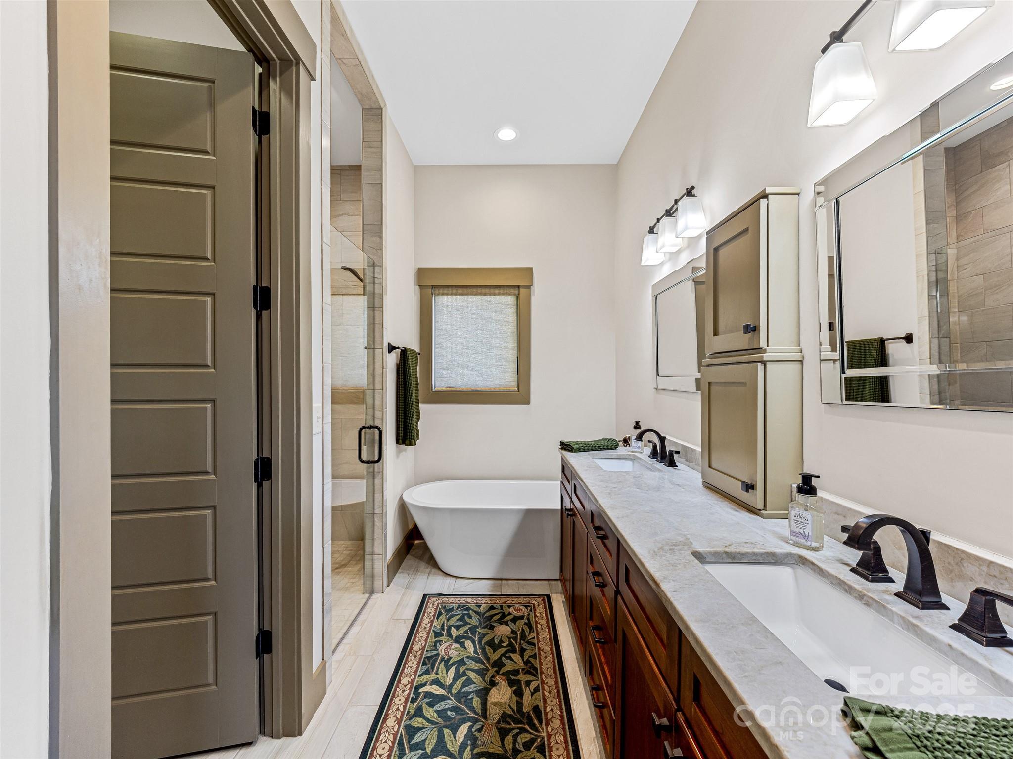 24 Bridle Path Road Asheville NC 28804