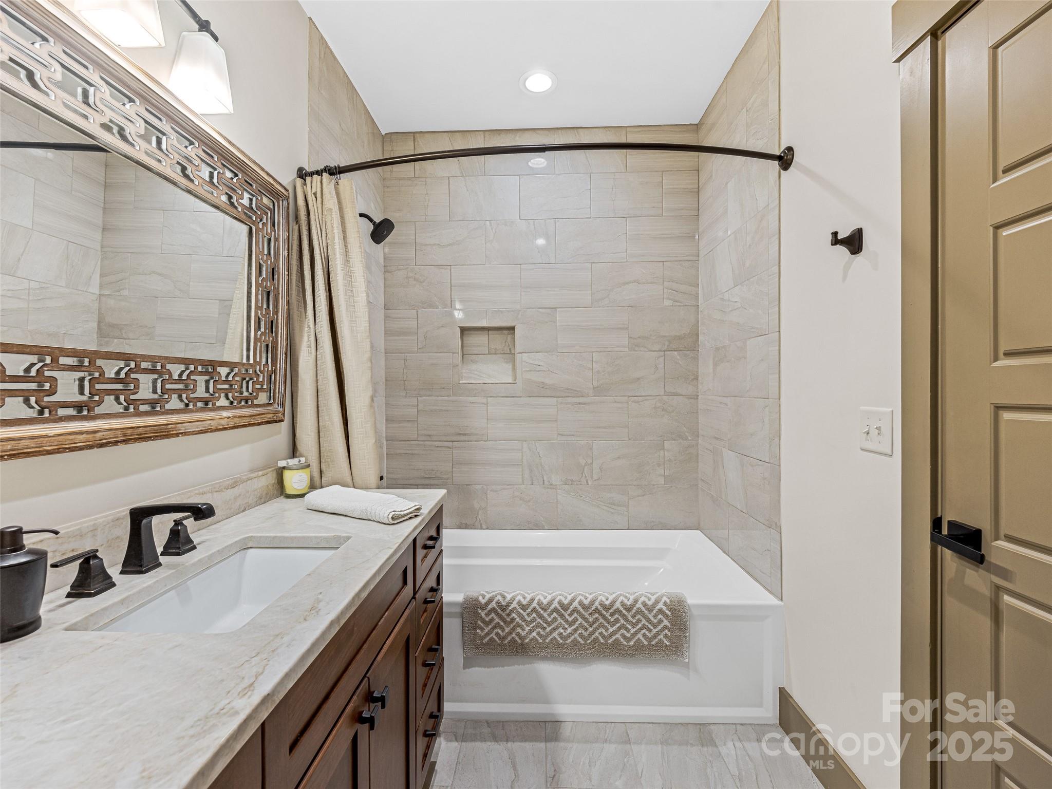 24 Bridle Path Road Asheville NC 28804