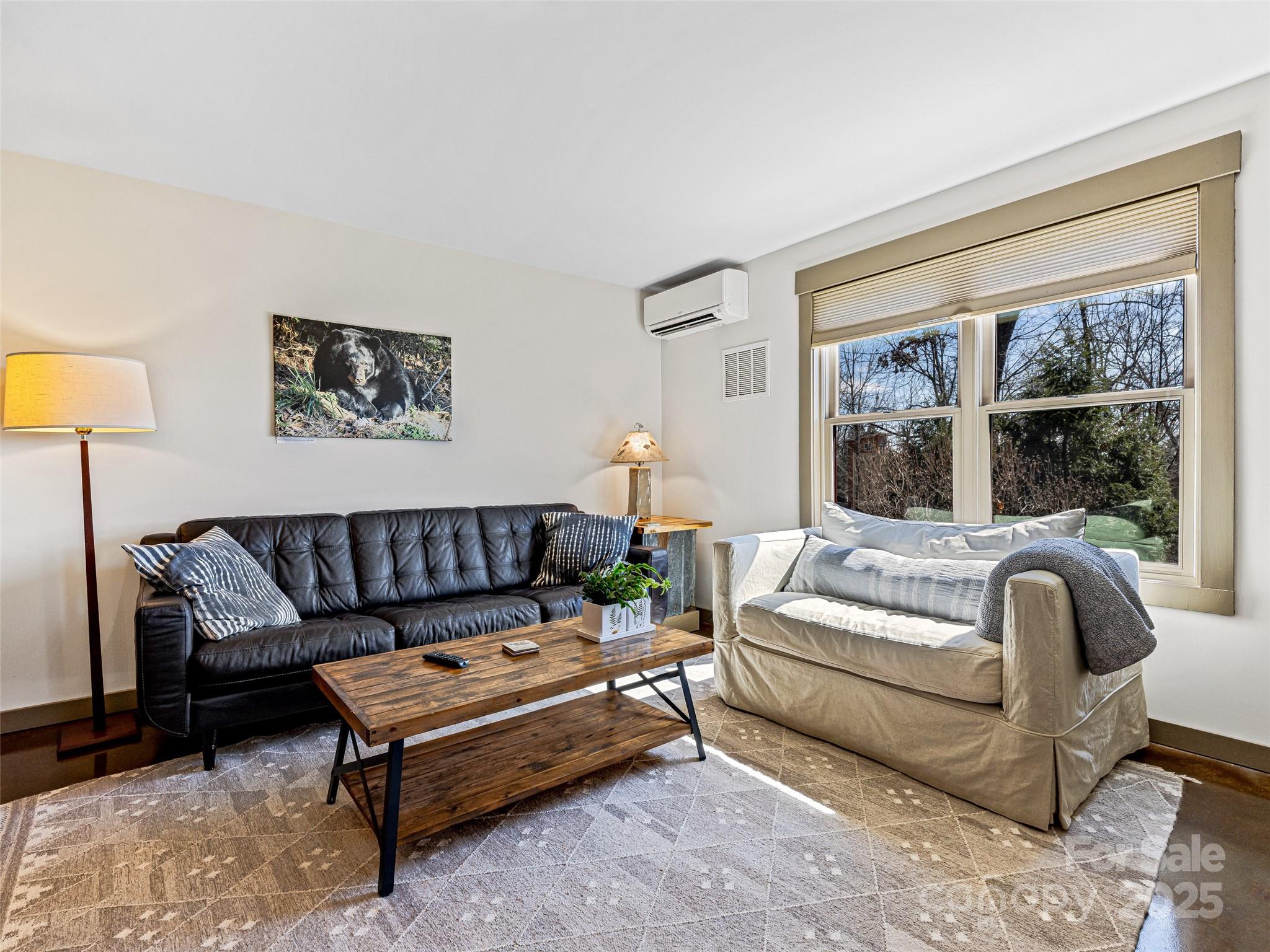 24 Bridle Path Road Asheville NC 28804