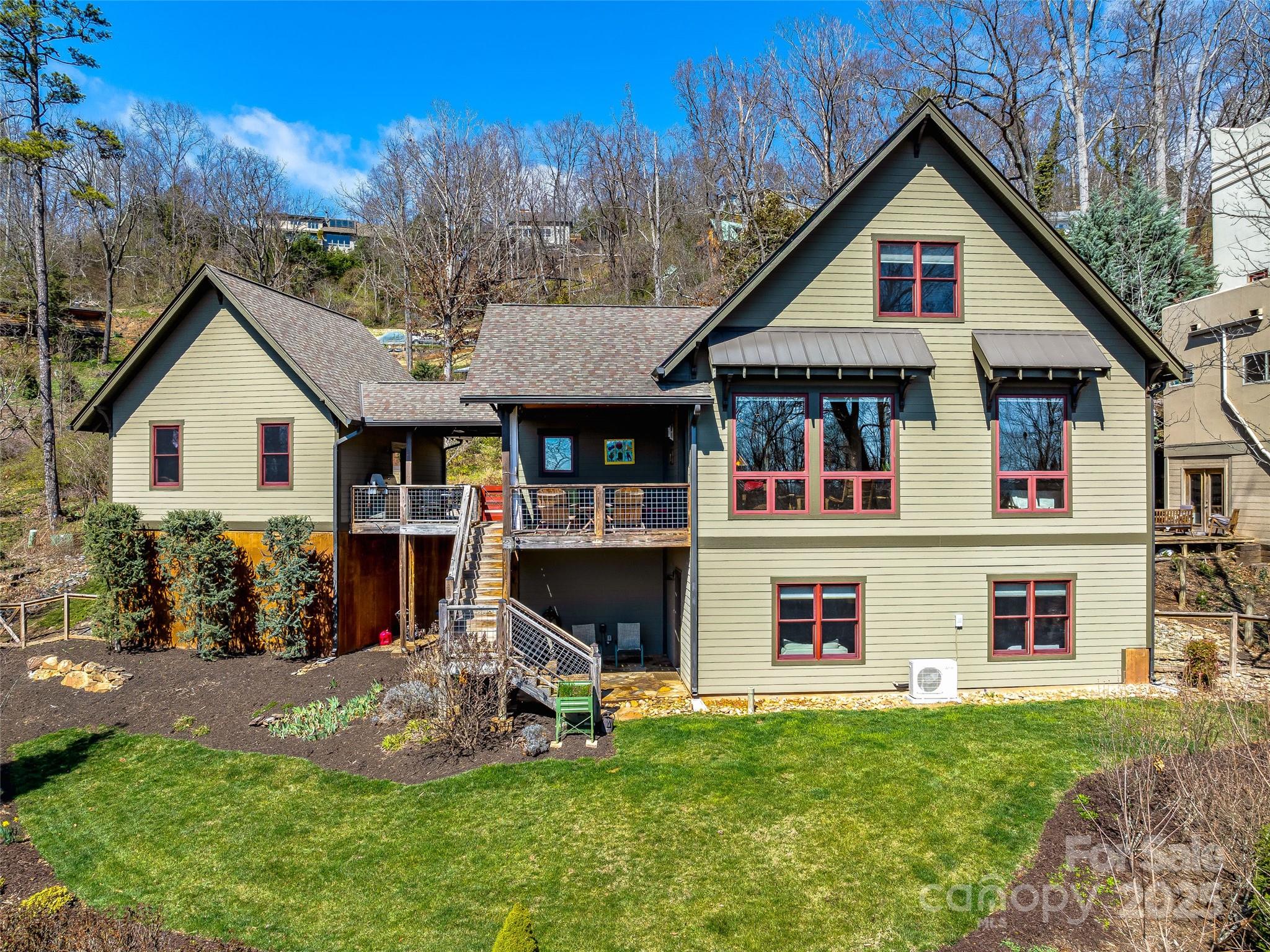 24 Bridle Path Road Asheville NC 28804