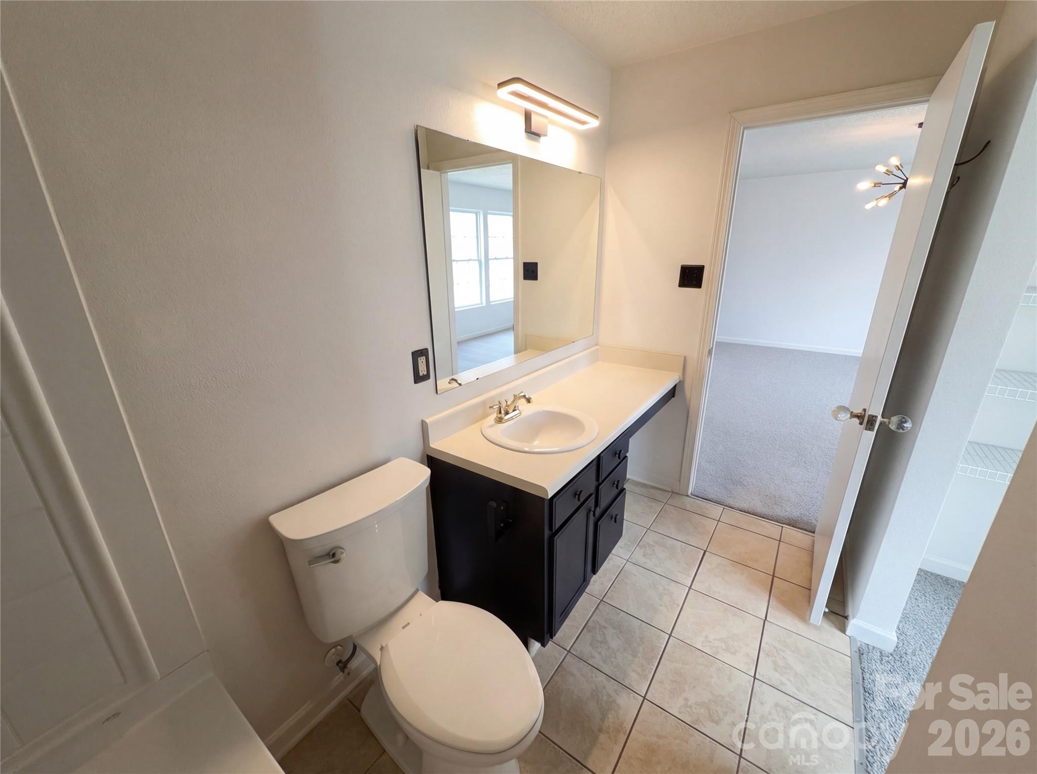 1911 Almond Hills Drive Charlotte NC 28262