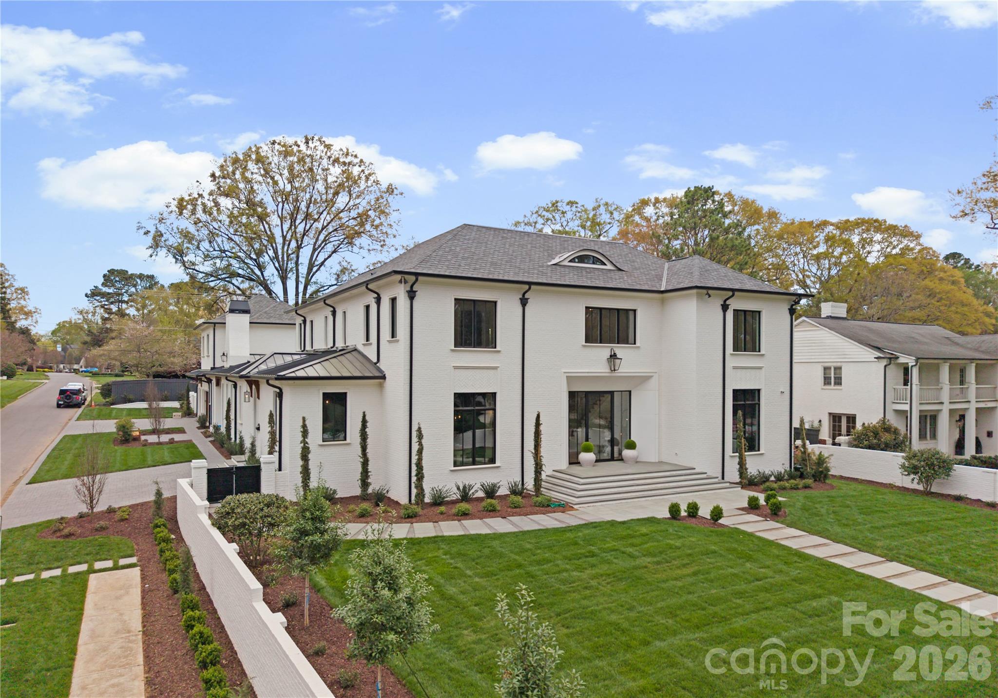 2208 Overhill Road Charlotte NC 28211