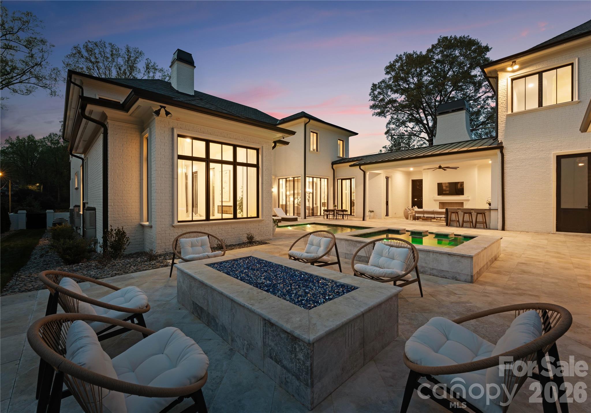 2208 Overhill Road Charlotte NC 28211