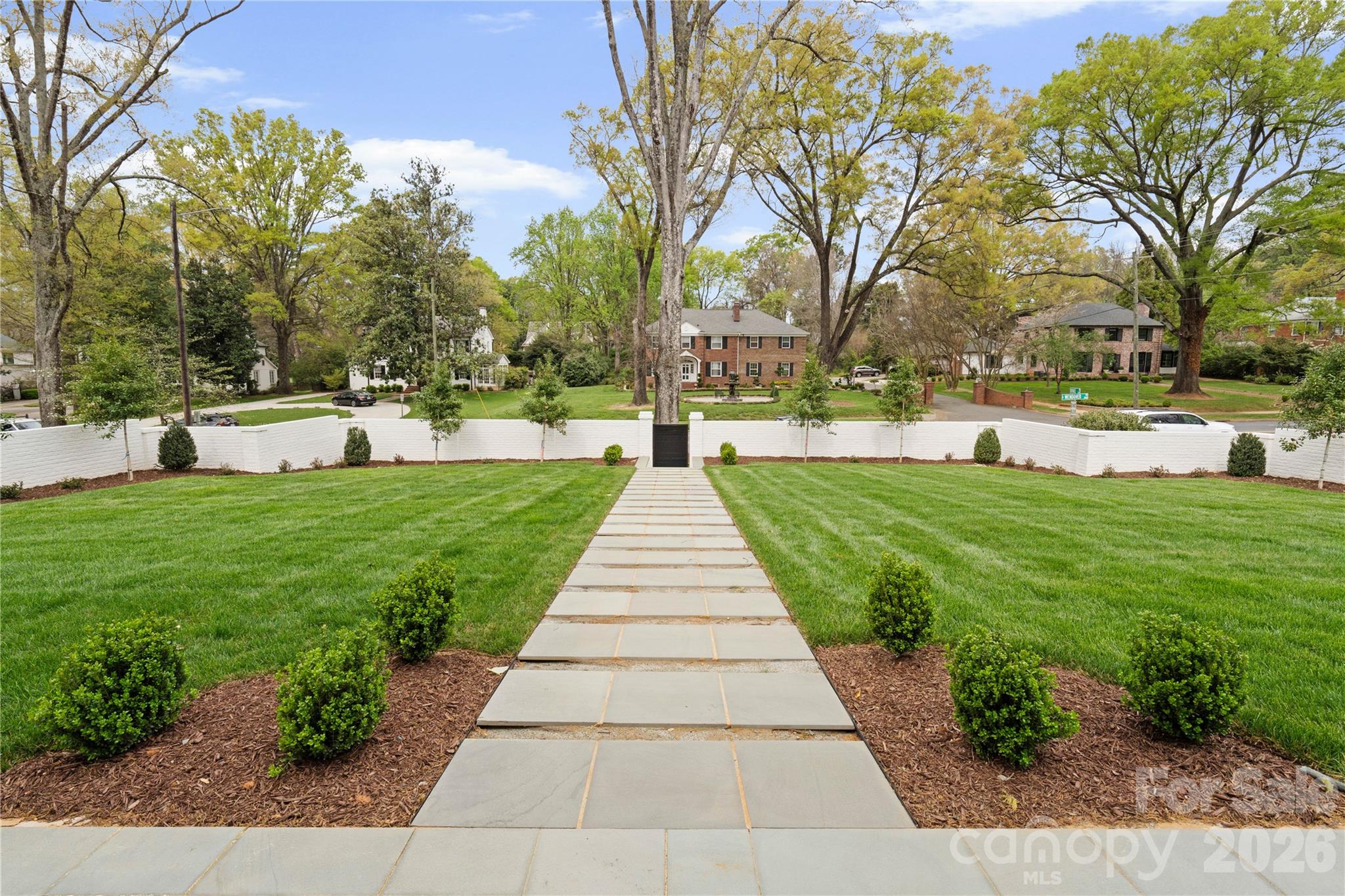 2208 Overhill Road Charlotte NC 28211