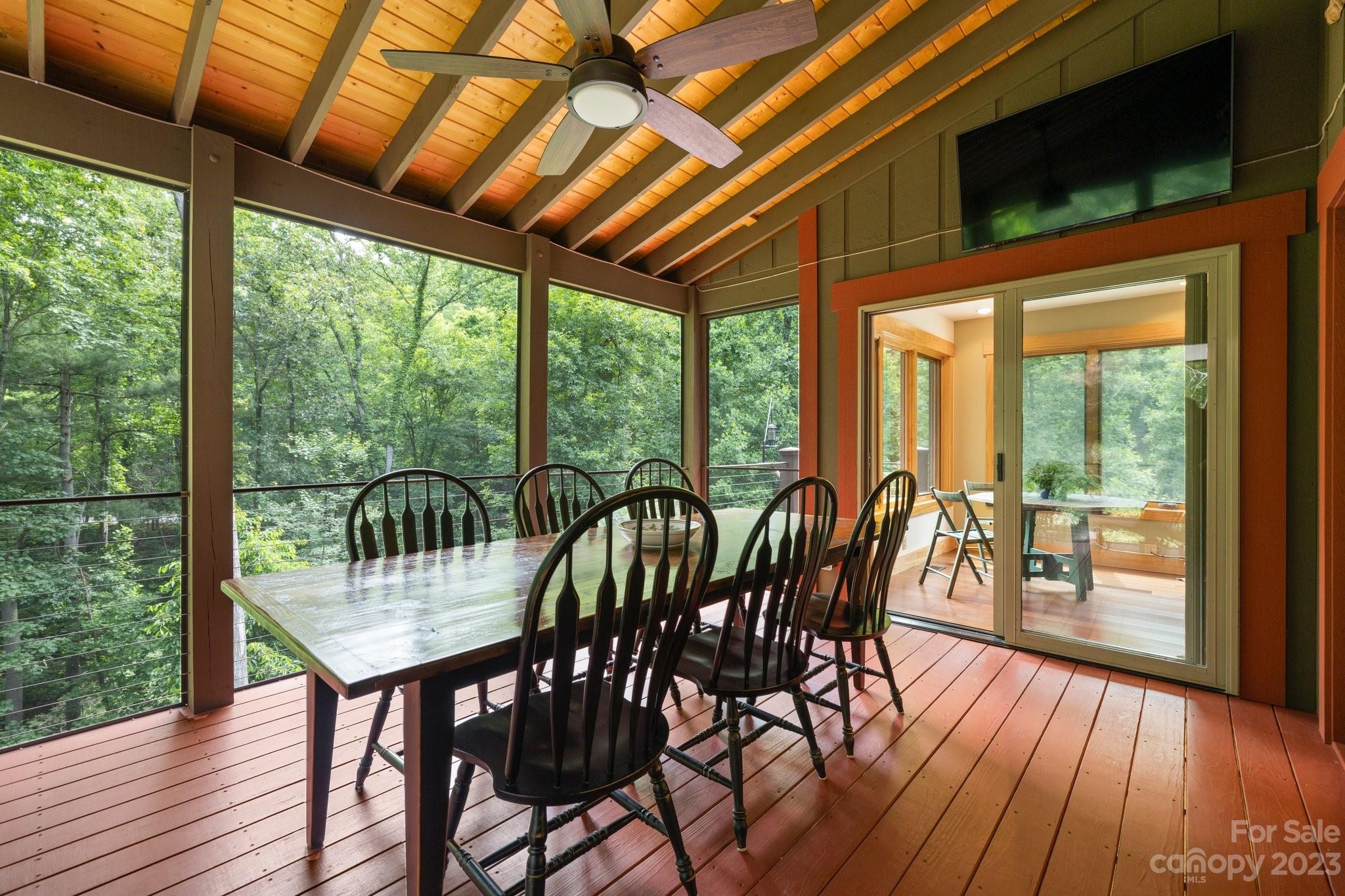31 Foothills Road Asheville NC 28804