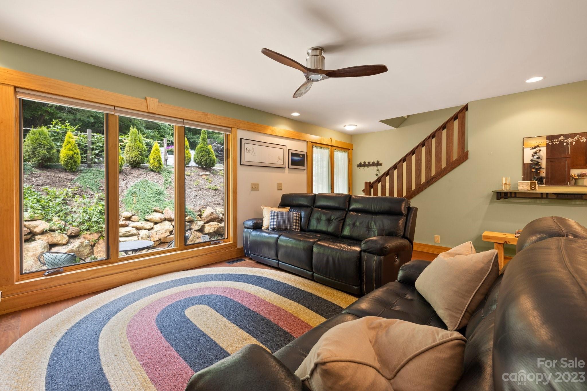 31 Foothills Road Asheville NC 28804