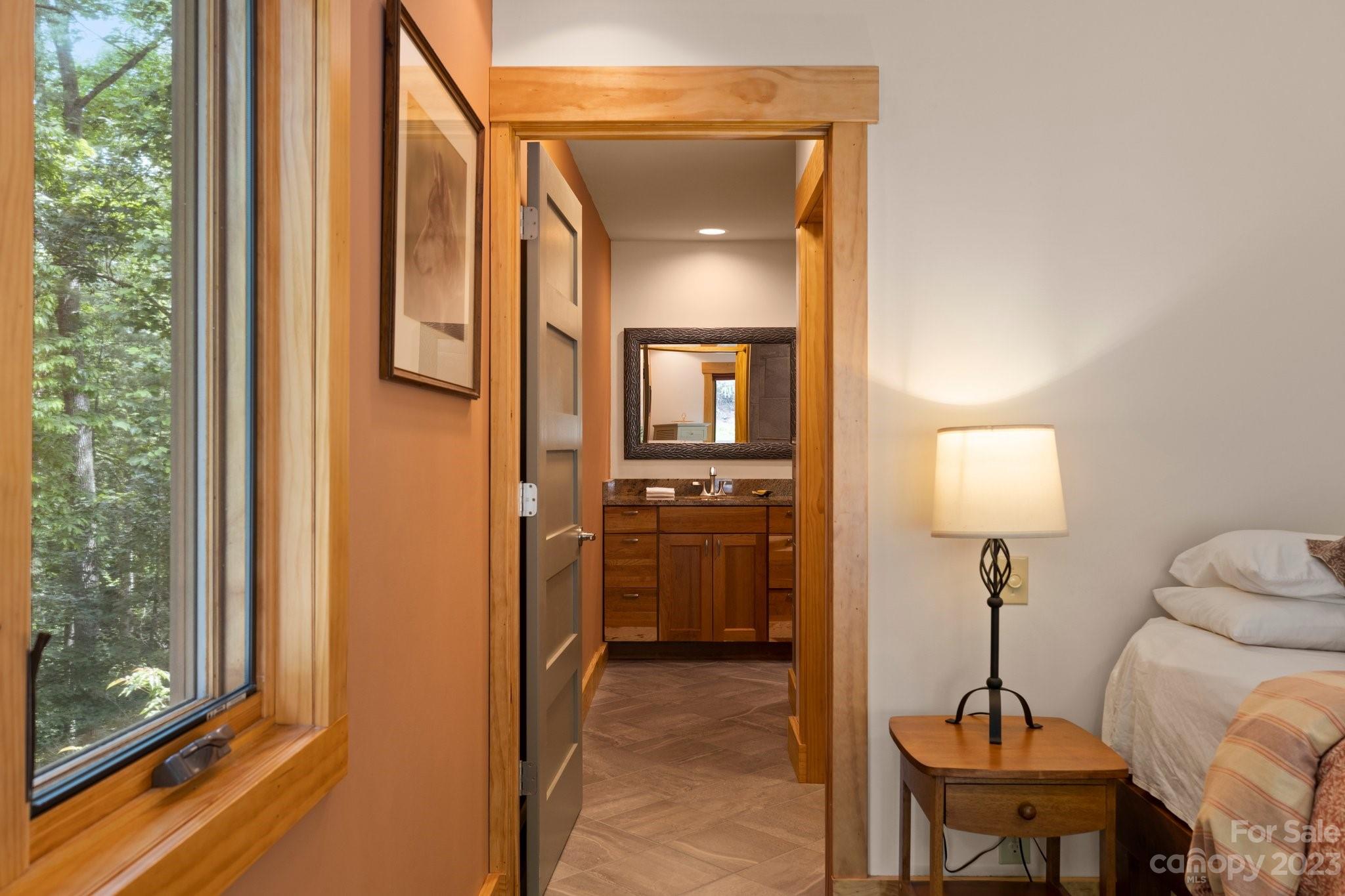 31 Foothills Road Asheville NC 28804