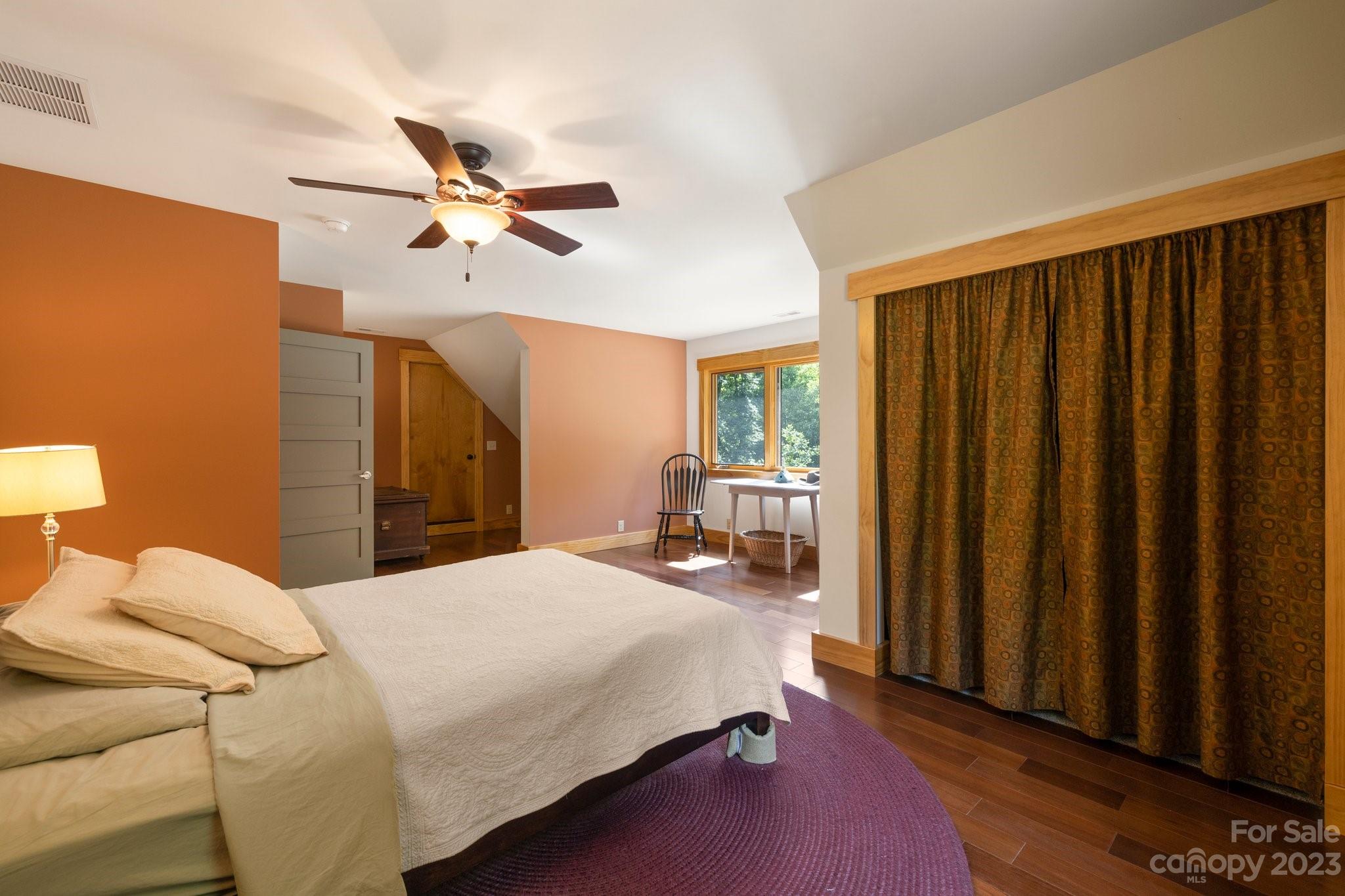 31 Foothills Road Asheville NC 28804