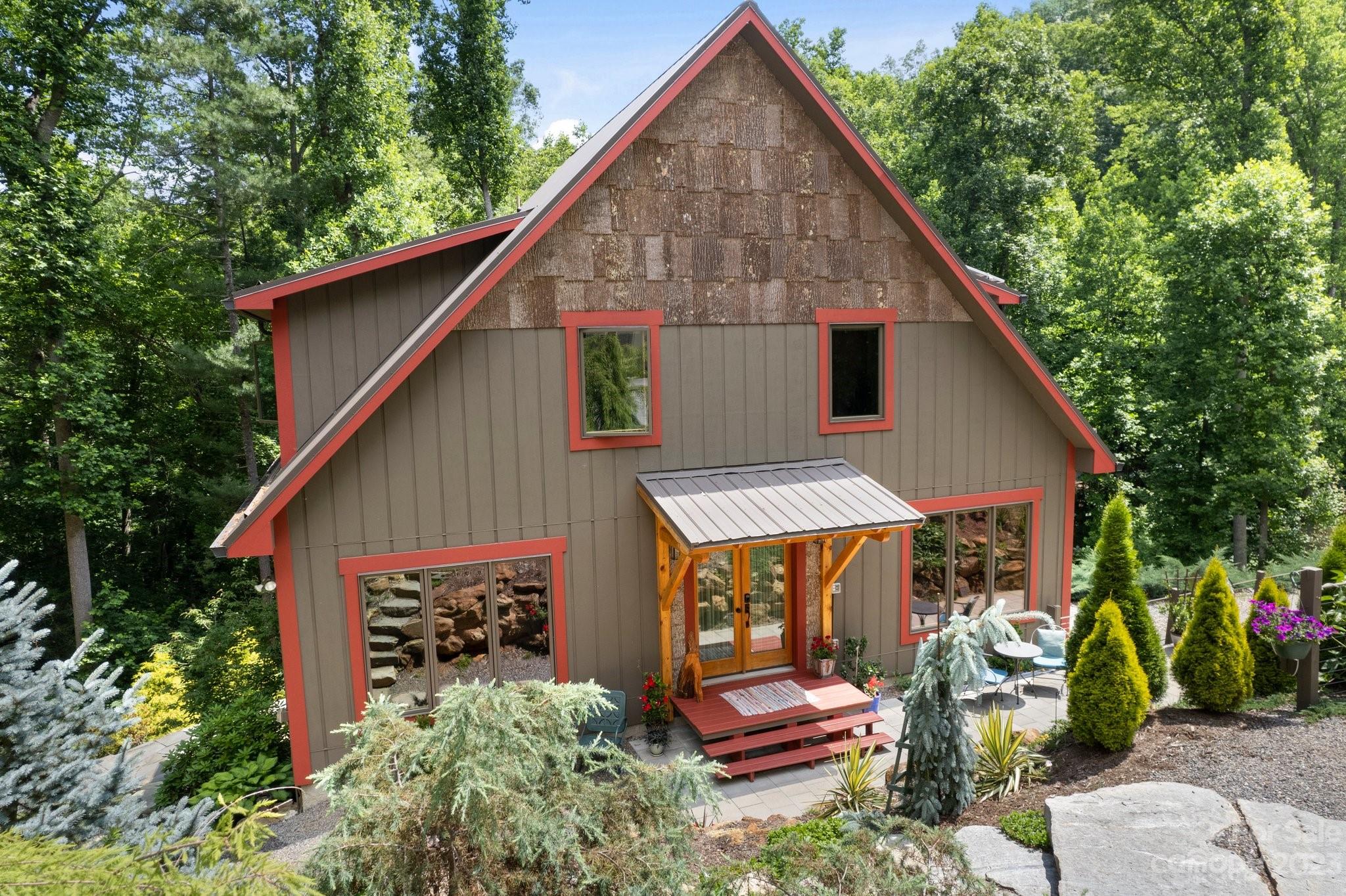 31 Foothills Road Asheville NC 28804