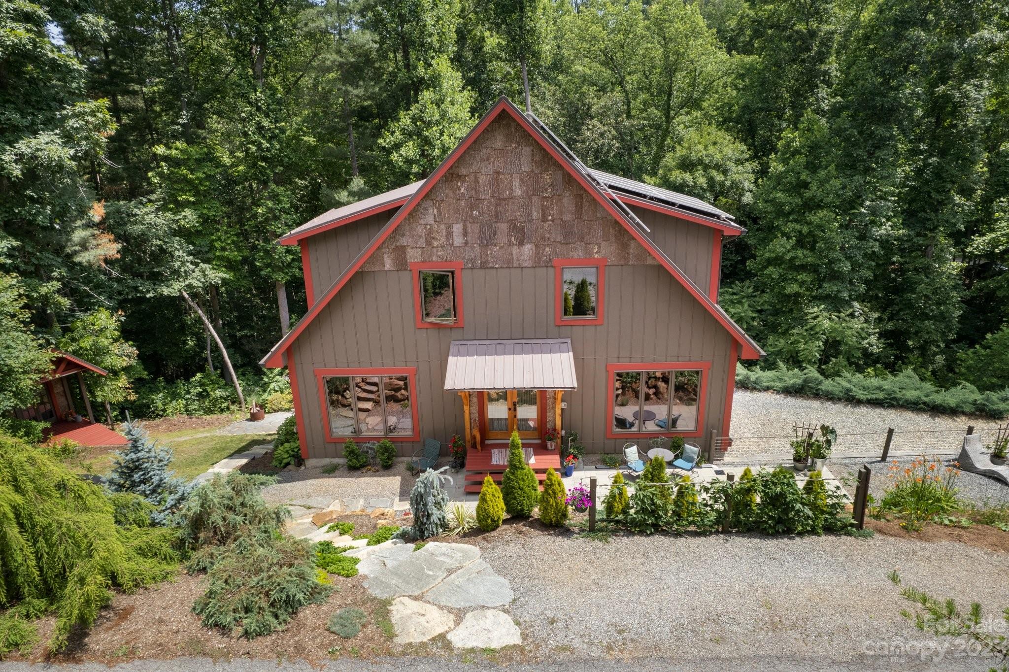 31 Foothills Road Asheville NC 28804
