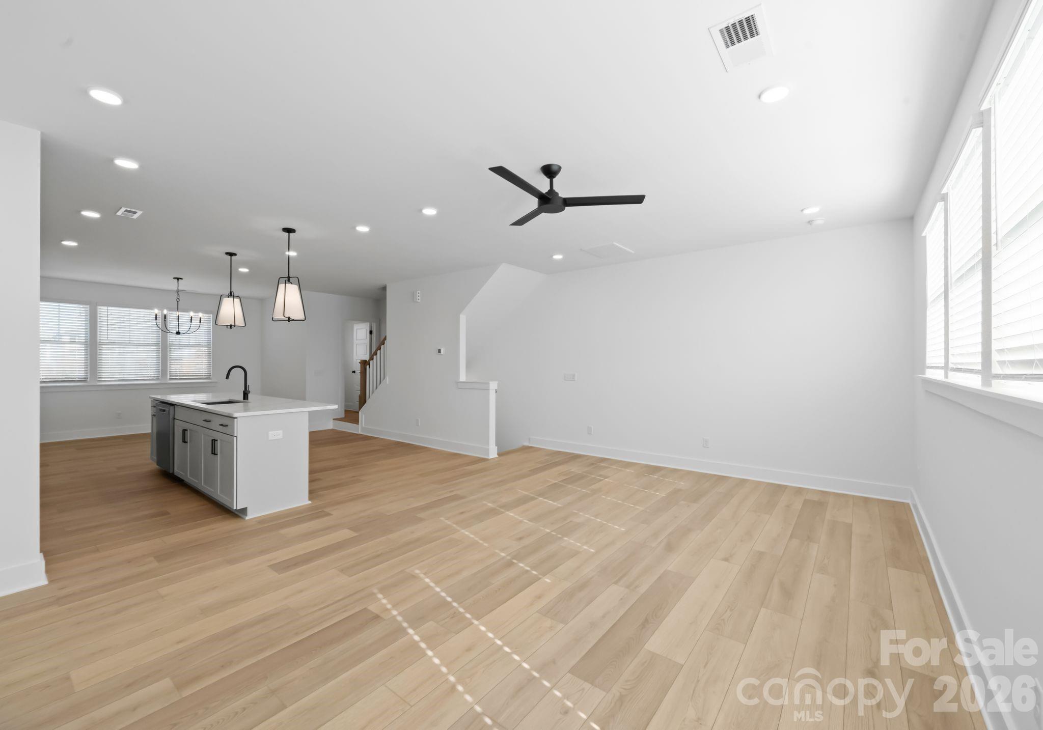4027 Bass River Parkway Charlotte NC 28217