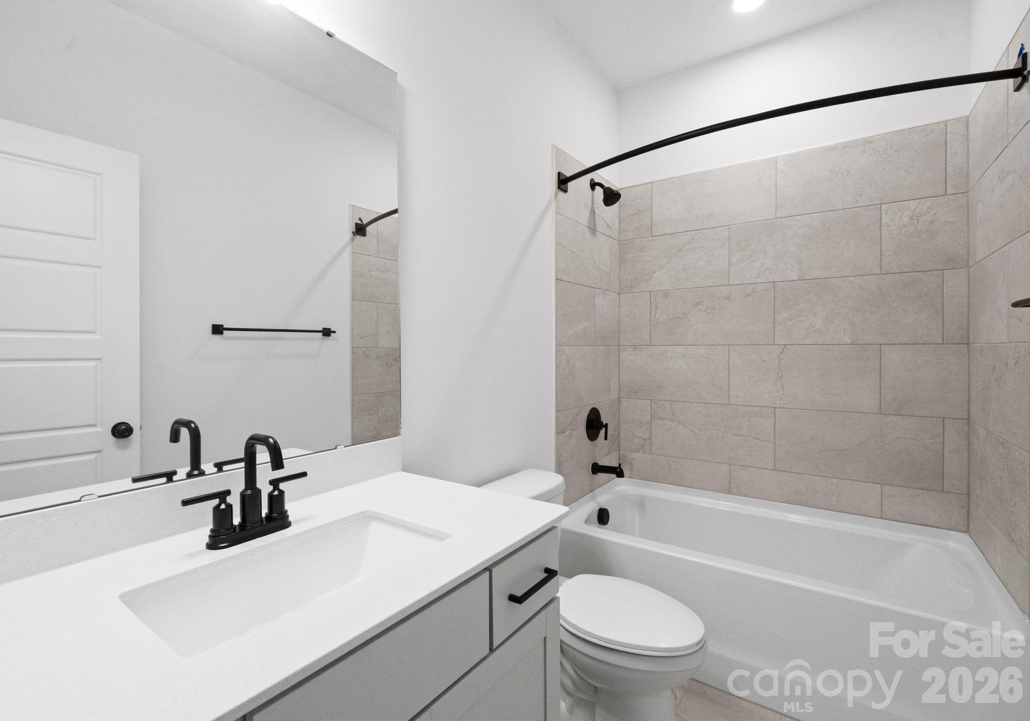 4027 Bass River Parkway Charlotte NC 28217