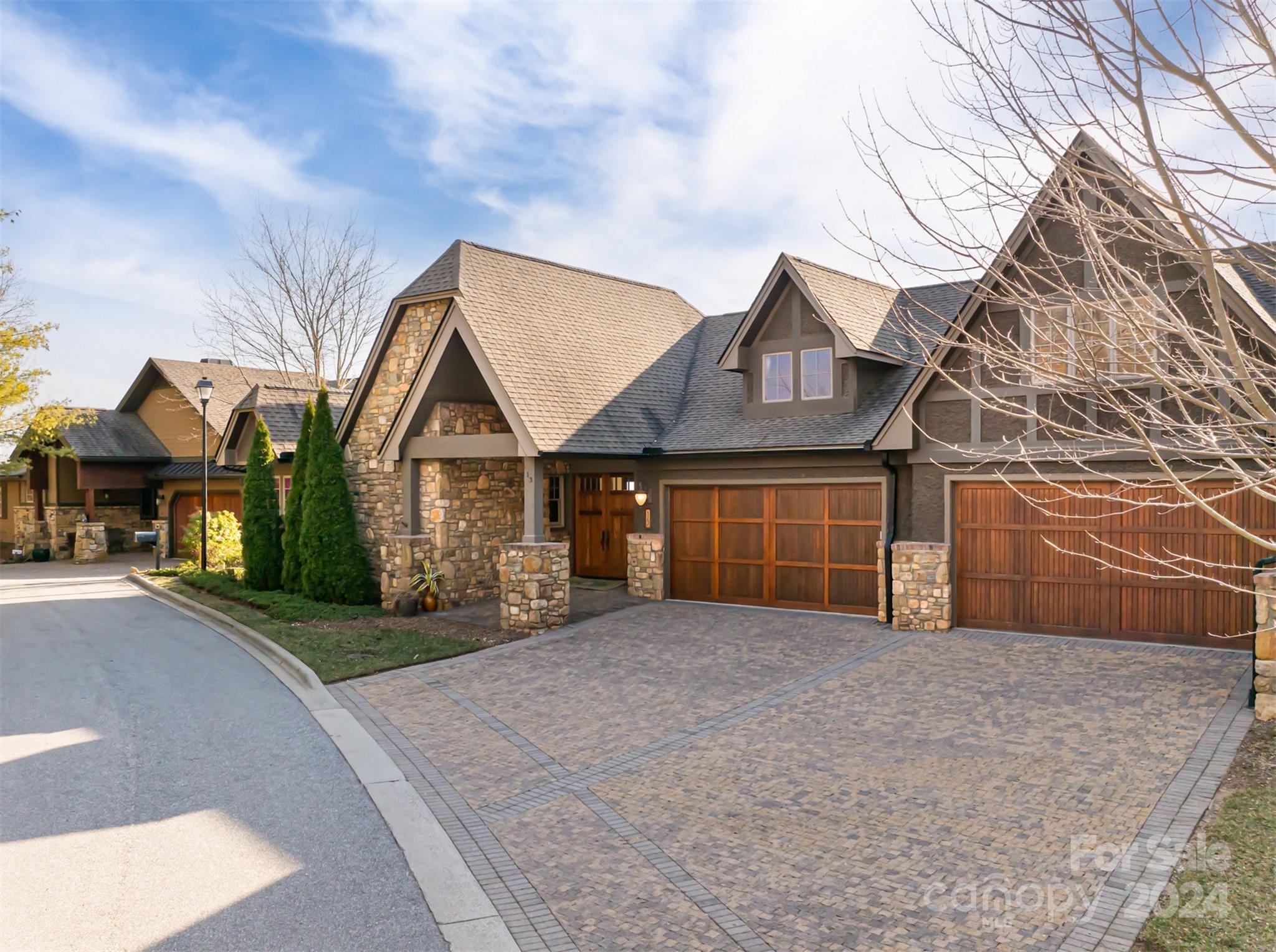 13 Point Bluff Drive Asheville NC 28804