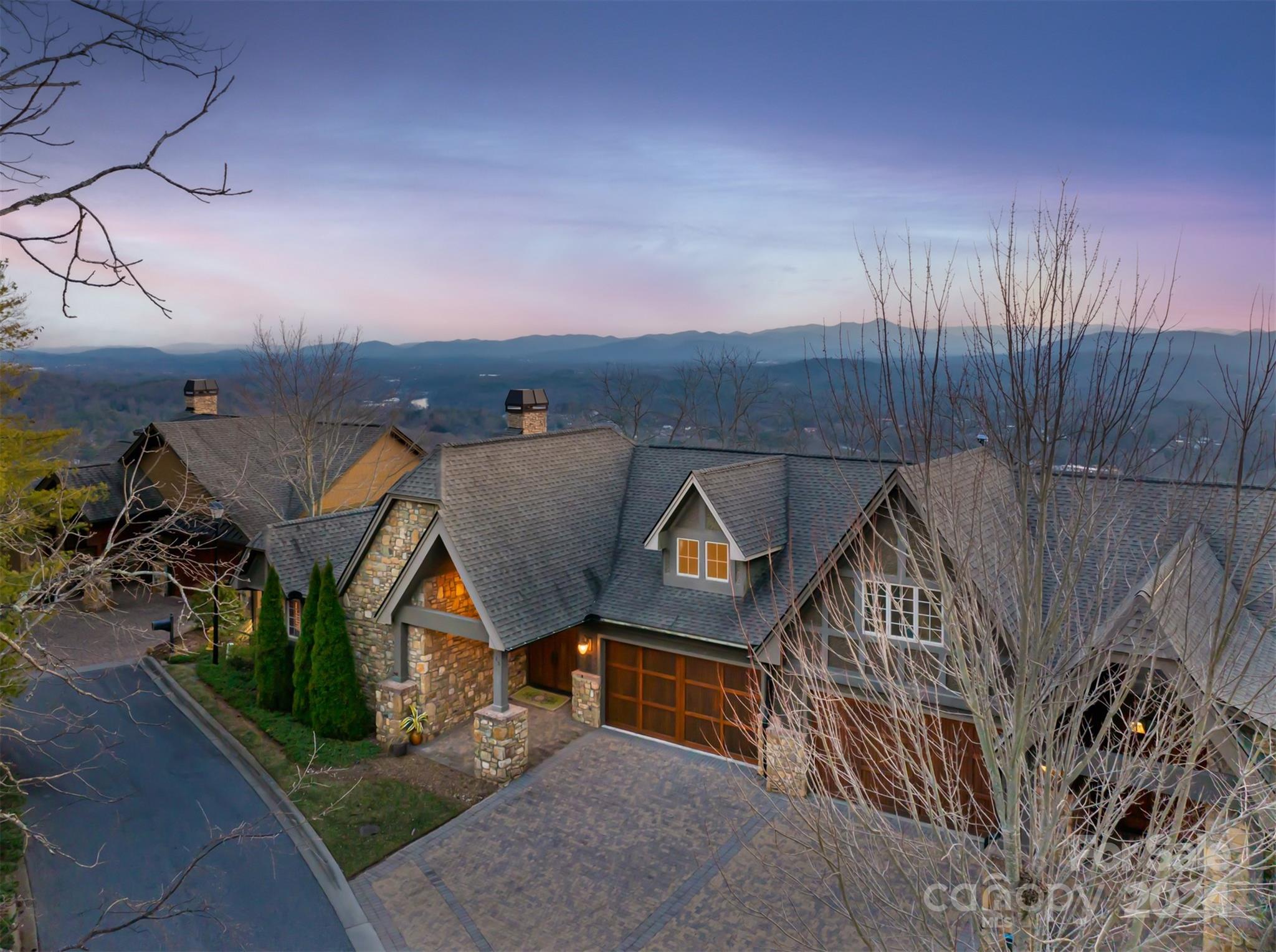 13 Point Bluff Drive Asheville NC 28804