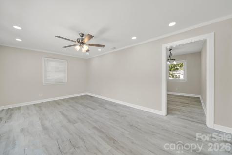 512 S Villa Street Kannapolis NC 28083