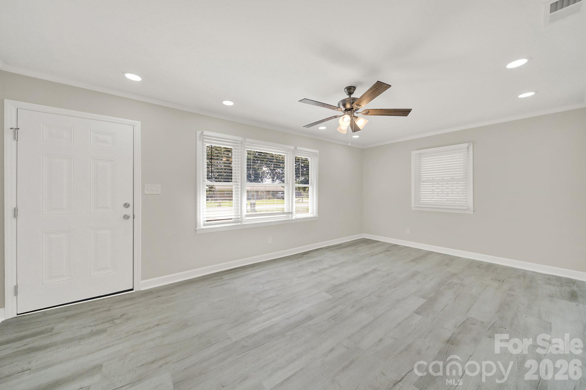 512 S Villa Street Kannapolis NC 28083