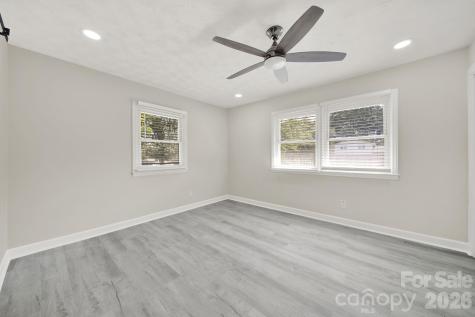 512 S Villa Street Kannapolis NC 28083