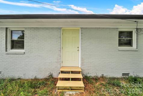 512 S Villa Street Kannapolis NC 28083