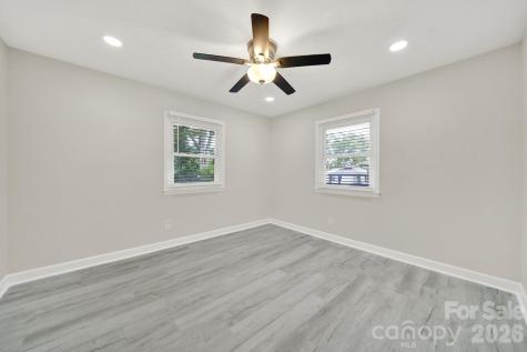 512 S Villa Street Kannapolis NC 28083