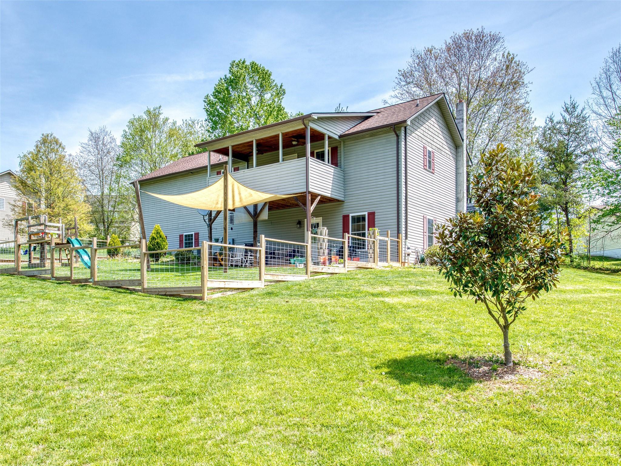701 Bryson Road Candler NC 28715