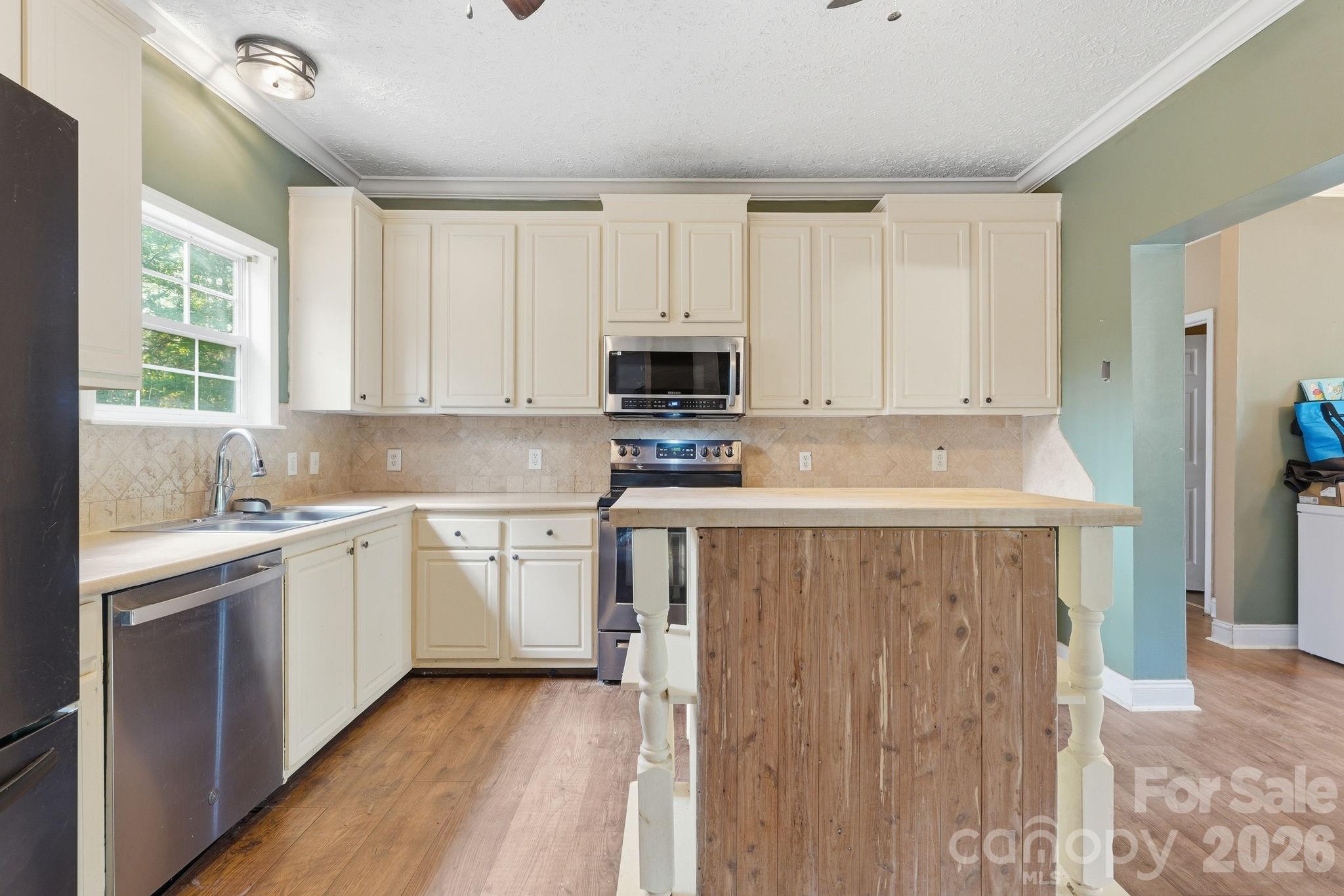 2825 Sweeping Pine Lane Denver NC 28037