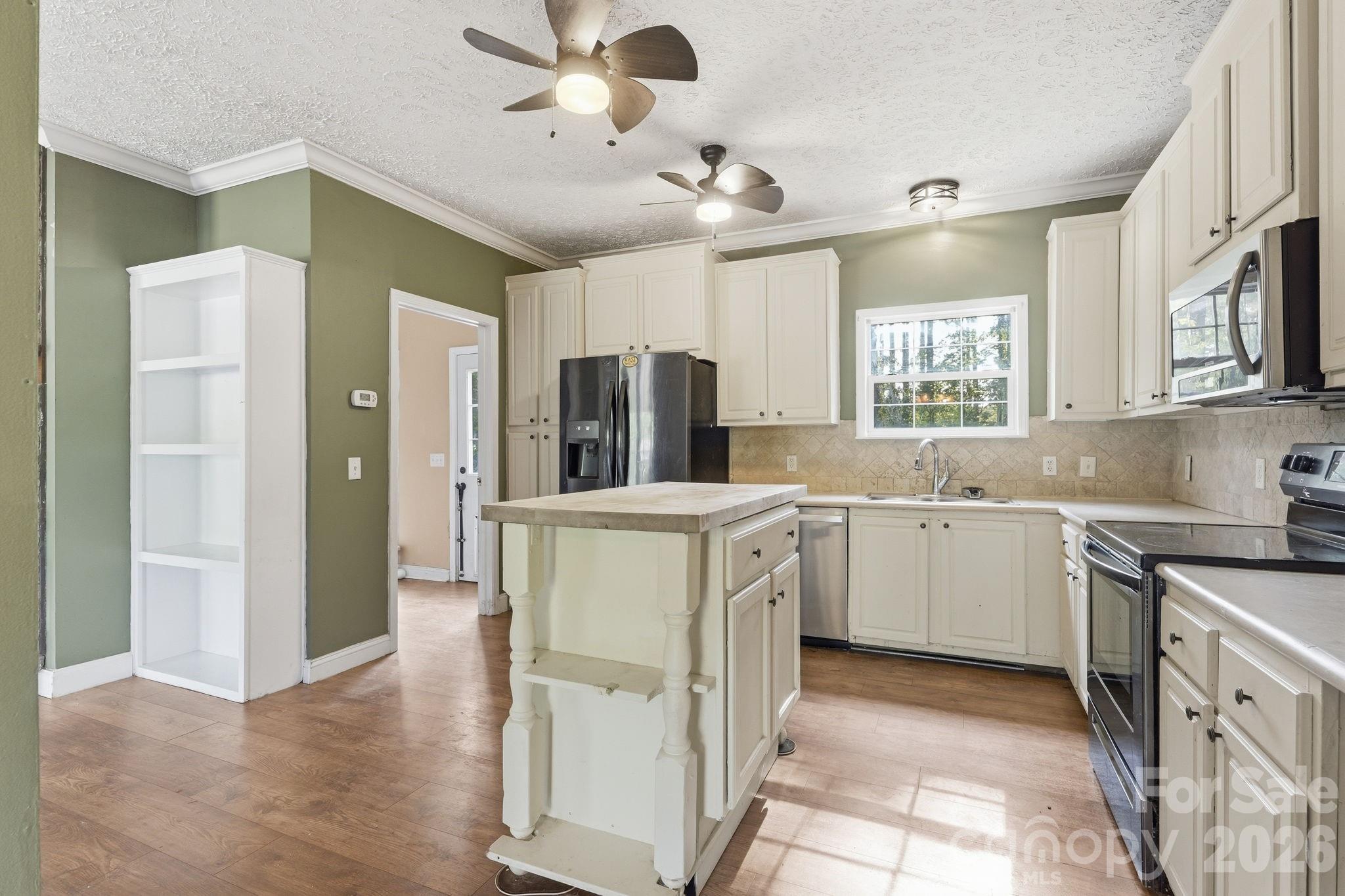 2825 Sweeping Pine Lane Denver NC 28037