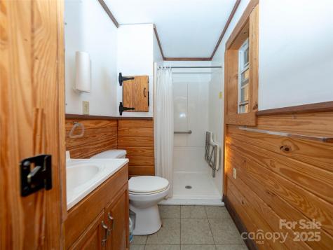 506 Rocky Acres Road Canton NC 28716