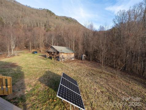 506 Rocky Acres Road Canton NC 28716