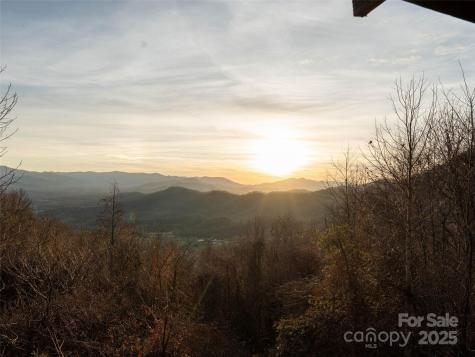 506 Rocky Acres Road Canton NC 28716